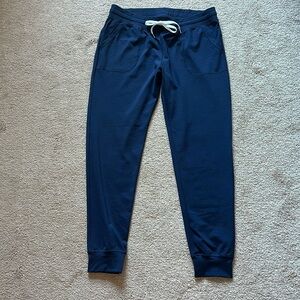 Zyia Active Cozy Navy Joggers!  Cult favorite, size XL.